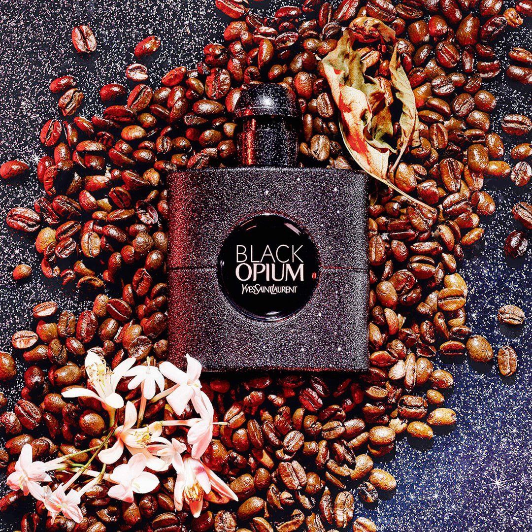 ‌عطر ادکلن ایو سن لوران بلک اوپیوم اکستریم ۹۰میل مناسب برای بانوان با طبع گرم